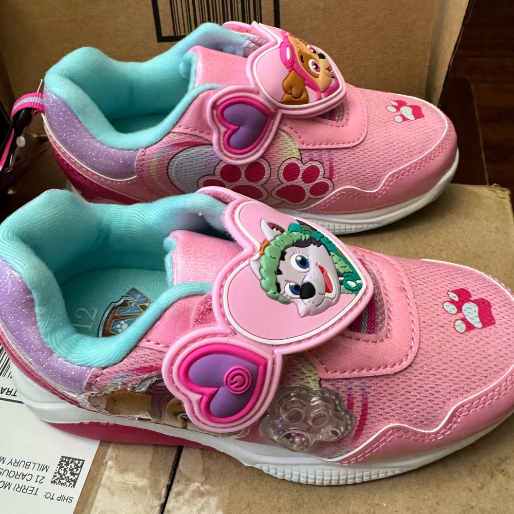 Paw Patrol Pink Glitter Kids Sneakers with Aqua Lining - Picture 3 of 5